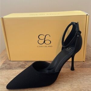 Cosy Island black D’Orsay pump 7.5 New